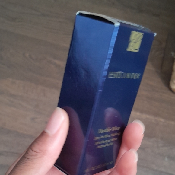 Estee Lauder Double Wear Stay-in-Place Makeup - Foundation 6w1 Sandalwood New - Picture 4 of 8